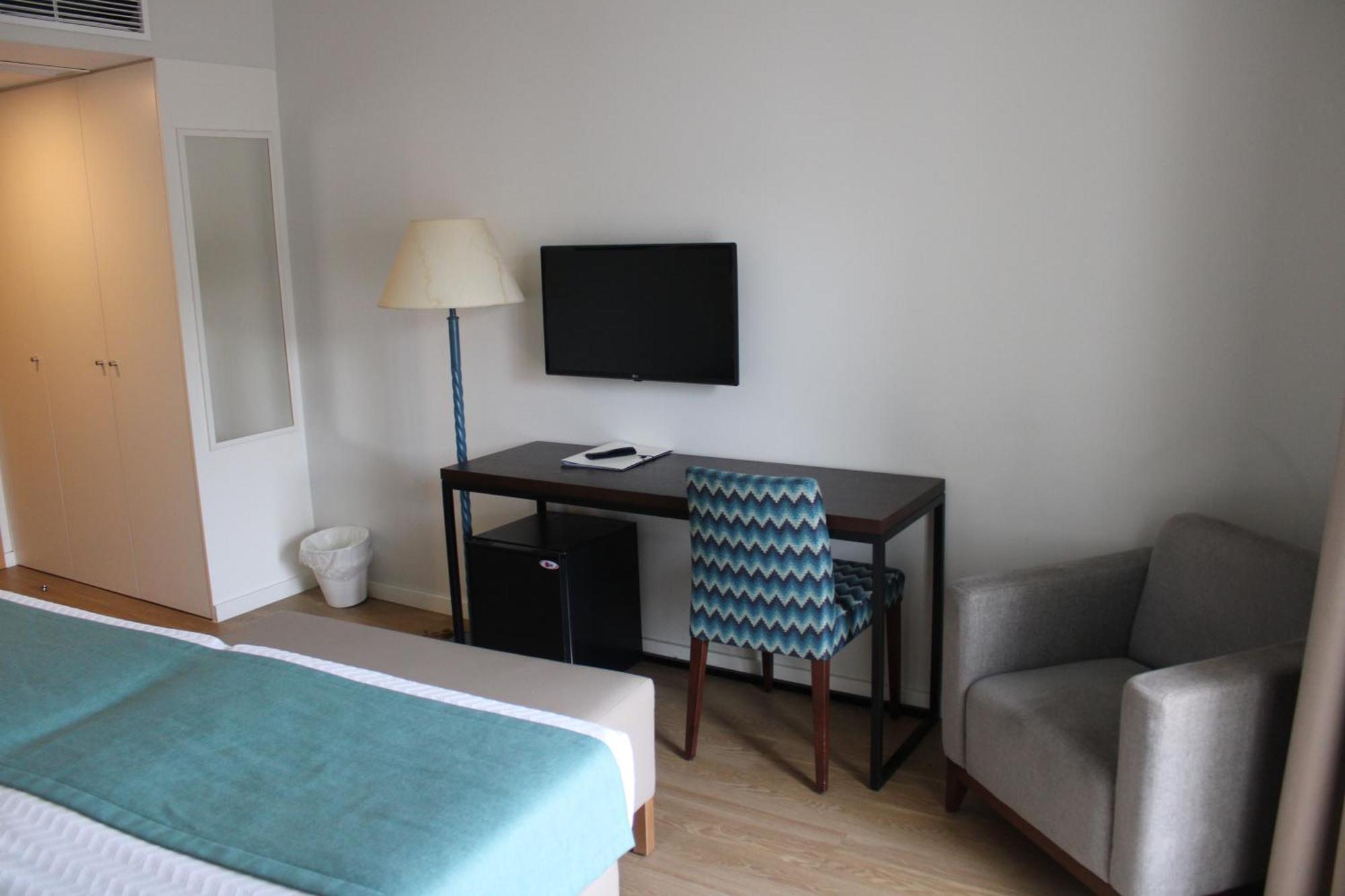 Hotel Francis Beja Bagian luar foto