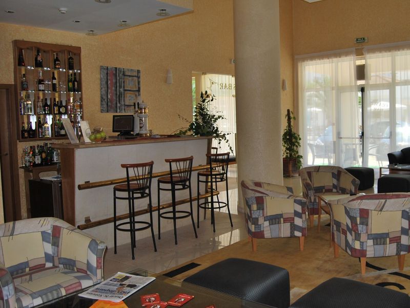 Hotel Francis Beja Bagian luar foto
