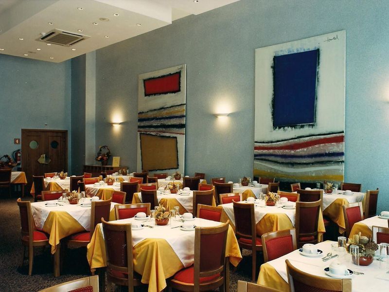 Hotel Francis Beja Bagian luar foto