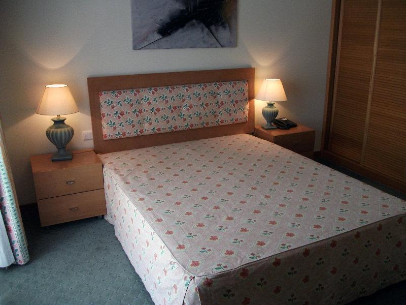 Hotel Francis Beja Bagian luar foto